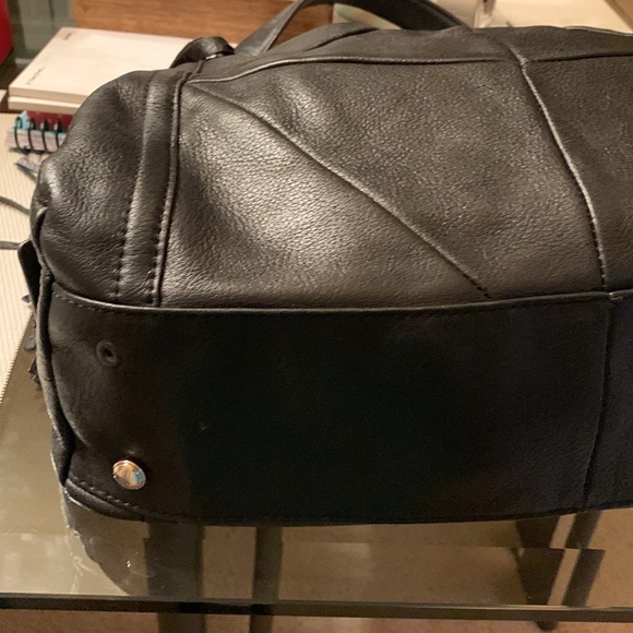 B Makowsky Bag - Picture 14 of 14